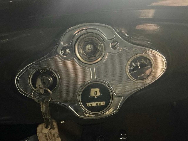 Ford tudor a oldtimer - afbeelding 4 van  15