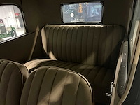 Ford tudor a oldtimer - afbeelding 6 van  15