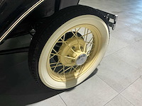 Ford tudor a oldtimer - afbeelding 14 van  15