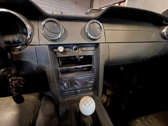 Ford usa - mustang - 4.6 v8 gt - car - 2005 - afbeelding 14 van  14