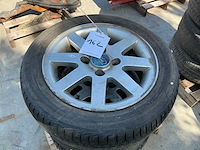 Ford velg met band (4x) - afbeelding 1 van  5