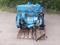 Fordson motorblok 4 cilinder oldtimer tractor - afbeelding 6 van  6