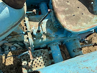 Fordson powermajor tweewielaangedreven landbouwtractor - afbeelding 2 van  16