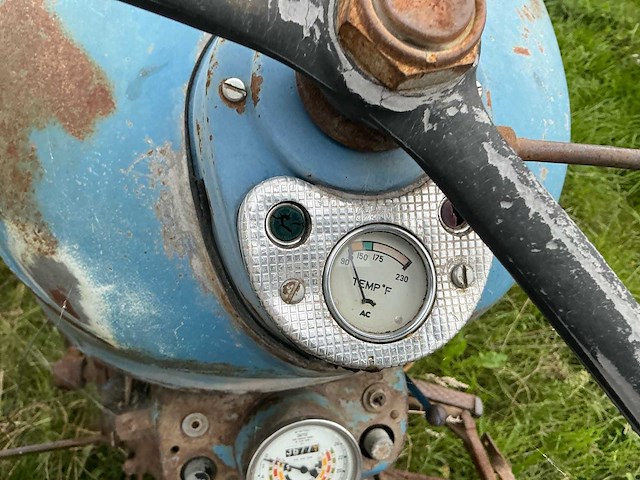 Fordson super dexta & dexta tweewielaangedreven landbouwtractors - restauratieobjecten (2x) - afbeelding 32 van  32