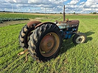 Fordson super dexta winemaker vintage tractor - afbeelding 5 van  8