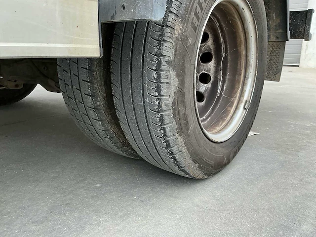 Fored transit bedrijfswagen - afbeelding 9 van  25