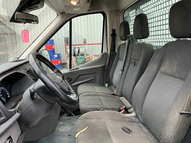 Fored transit bedrijfswagen - afbeelding 25 van  25