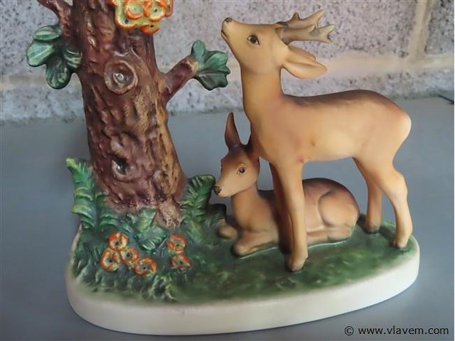 Forest shrine - afbeelding 3 van  5