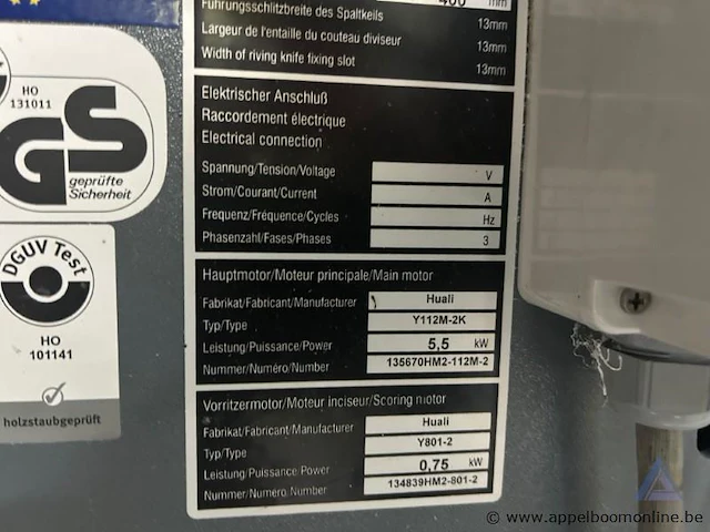Formaatzaag altendorf wa 80x, bouwjaar 2015, met serienummer 15-08-21-022. de machine is uitgerust met een hoofdmotor van 5,5 kw en een voorritzermotor van 0,75 kw. - afbeelding 5 van  6