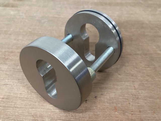 Formani rvs veiligheidsrozet profielcilinder (27x) - afbeelding 1 van  6