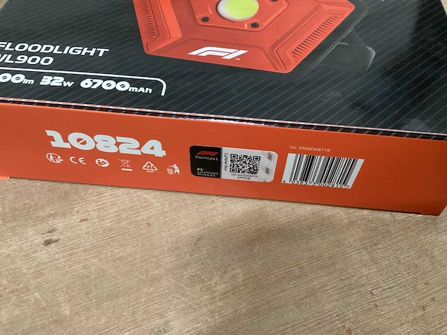 Formula 1 werklamp oplaadbaar 32w 3000 lumen (3x) - afbeelding 2 van  6