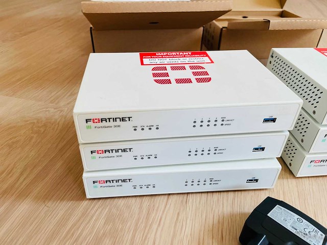 Fortinet - diverse - firewall - afbeelding 3 van  3