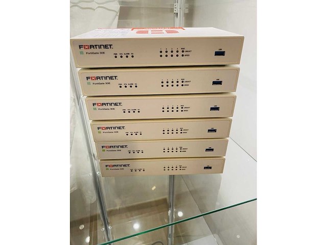 Fortinet - fortigate 30e - firewall (6x) - afbeelding 1 van  3