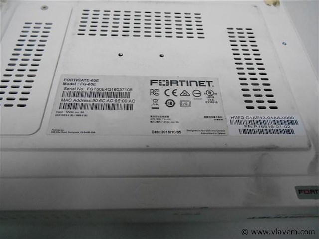 Fortinet fg-60e - afbeelding 2 van  2