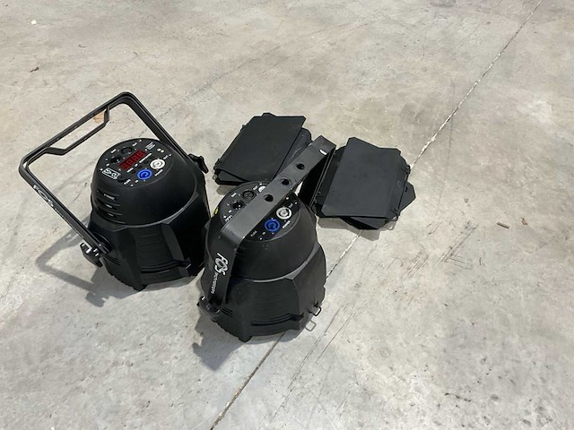 Fos cob 200w led par led tot led (2x) - afbeelding 1 van  6