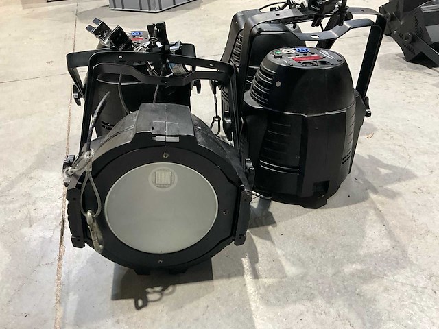 Fos cob 200w led uv par led naar led (4x) - afbeelding 4 van  4