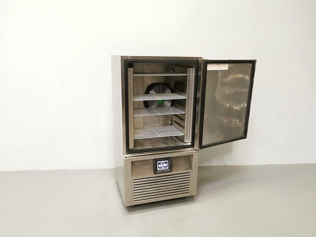 Foster - bct38-18 - blastvriezer - afbeelding 2 van  2