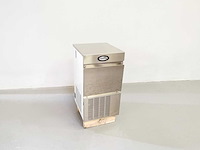 Foster - f20 - ijsblokjesmachine - afbeelding 1 van  2