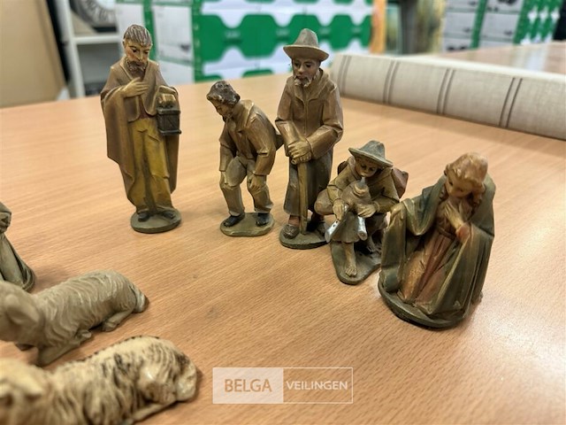 Foto album + houten kerstbeeldjes - afbeelding 4 van  5