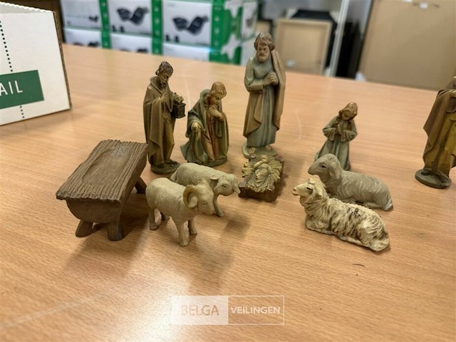 Foto album + houten kerstbeeldjes - afbeelding 5 van  5