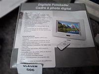 Fotokader - afbeelding 3 van  3