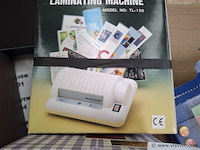 Fotomateriaal - afbeelding 2 van  2