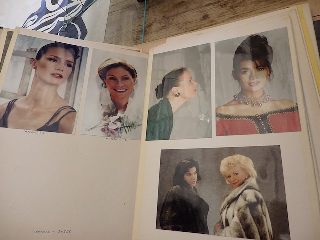 Foto's, erotiche set, actrissen - afbeelding 4 van  4