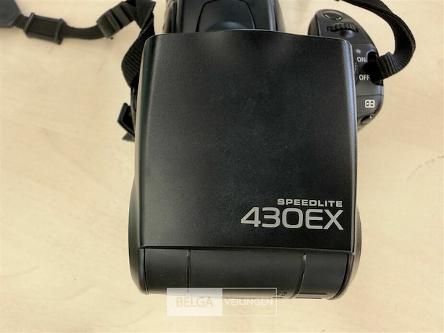 Fototoestel canon eos - afbeelding 7 van  9