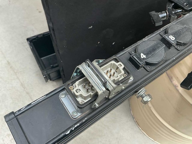 Four bar etc overige lichttechniek (2x) - afbeelding 3 van  4