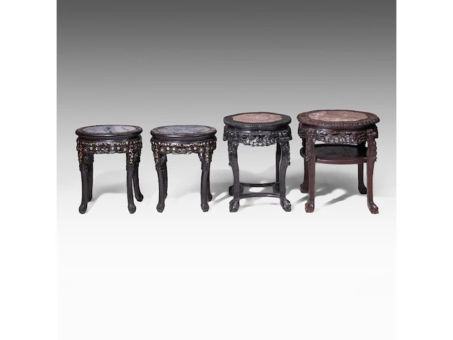 Four chinese rounded hardwood bases, incl. a pair inlaid with mother-of-pearl, late qing, tallest h 59 cm - afbeelding 7 van  12