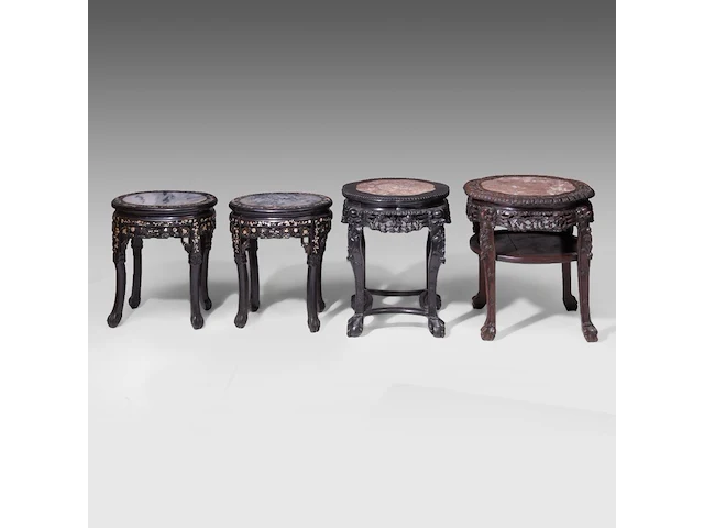 Four chinese rounded hardwood bases, incl. a pair inlaid with mother-of-pearl, late qing, tallest h 59 cm - afbeelding 10 van  12