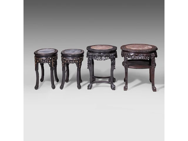 Four chinese rounded hardwood bases, incl. a pair inlaid with mother-of-pearl, late qing, tallest h 59 cm - afbeelding 12 van  12