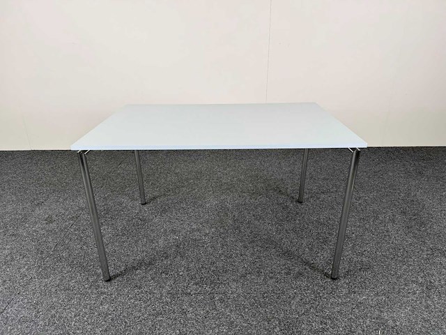 Four design - plooitafel - kantinetafel - afbeelding 1 van  6