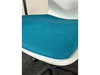 Four design - verrijdbare vergaderstoel met een tafeltje - vergaderstoel (4x) - afbeelding 3 van  8
