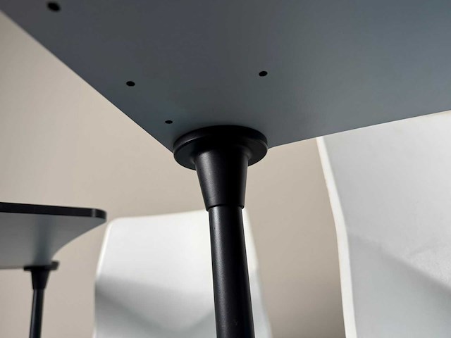 Four design - verrijdbare vergaderstoel met een tafeltje - vergaderstoel (4x) - afbeelding 8 van  8