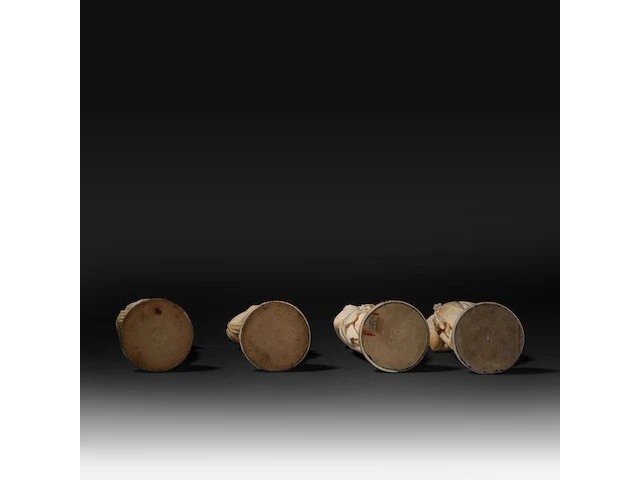 Four fine ivory figures representing the four seasons, french, 19thc, h ca. 20 cm (+) - afbeelding 8 van  8
