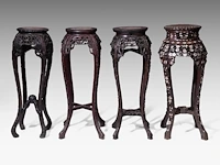 Four tall chinese carved hardwood stands, incl. one inlaid with mother-of-pearl, late qing, h 91 - 92 cm - afbeelding 2 van  5