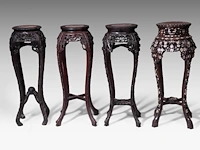 Four tall chinese carved hardwood stands, incl. one inlaid with mother-of-pearl, late qing, h 91 - 92 cm - afbeelding 4 van  5
