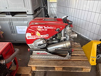 Fox brandweerpomp - afbeelding 1 van  8