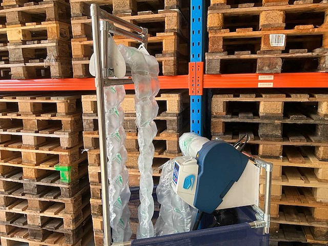 Fp international mini pak’r air cushion machine verpakkingsmachine - afbeelding 2 van  7