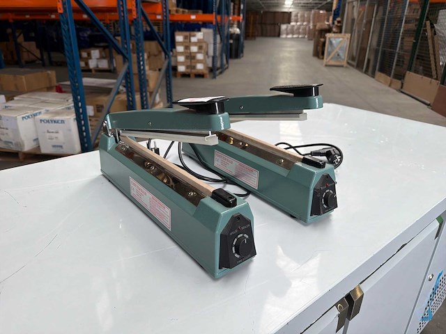 Fr-300lb plastic film sealer (2x) - afbeelding 1 van  4