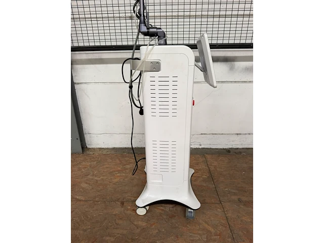 Fractionele co2-laser fraxcell - afbeelding 7 van  11