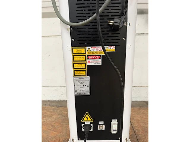 Fractionele co2-laser fraxcell - afbeelding 10 van  11