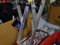 Frame-uitzetter en fietssteun - afbeelding 2 van  2