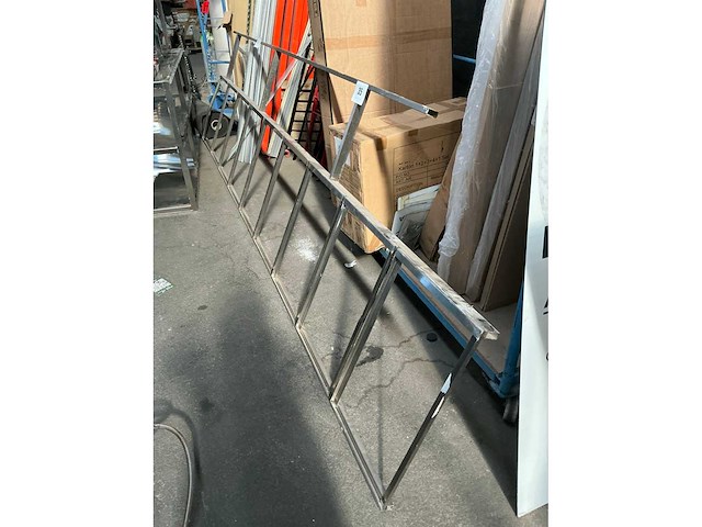 Frame - afbeelding 2 van  2