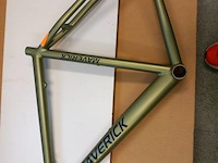 Frames - afbeelding 1 van  3