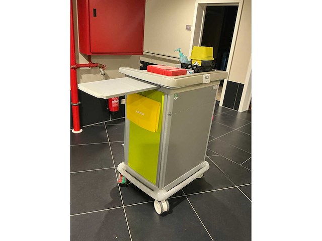 Francehopital pre9xaev-s-1rd linnen-/distributiewagen - afbeelding 1 van  3