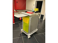 Francehopital pre9xaev-s-1rd linnen-/distributiewagen - afbeelding 1 van  3