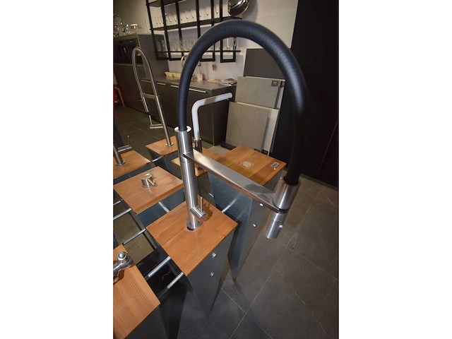 Franke - kitchen - keukenkraan - kitchen mixer taps - afbeelding 1 van  3