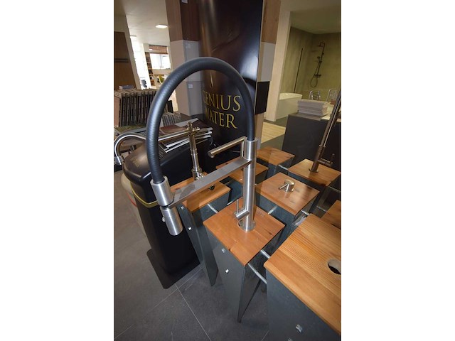 Franke - kitchen - keukenkraan - kitchen mixer taps - afbeelding 2 van  3